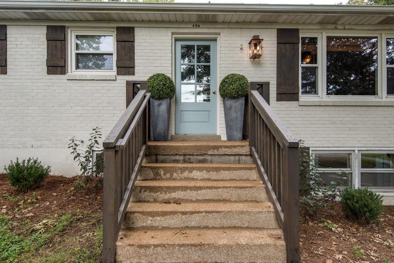 406 Figuers Dr, Franklin, TN 37064