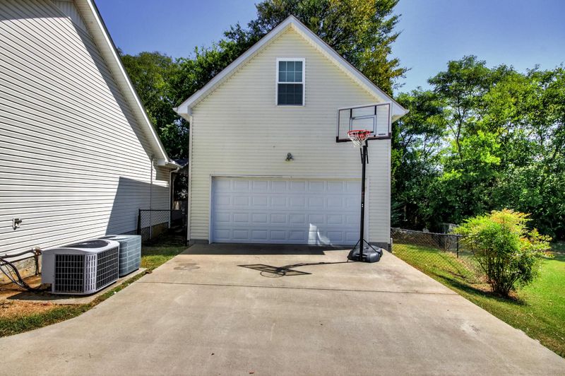 2954 Hollicom Dr, Murfreesboro, TN 37129