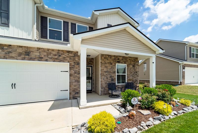 3330 Dizzy Dean Dr, Murfreesboro, TN 37128