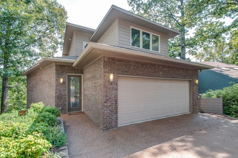 341 Harpeth Ridge Dr, Nashville, TN 37221