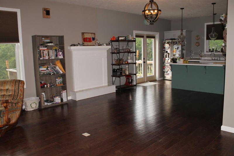 19 Bluff Creek Rd, Brush Creek, TN 38547
