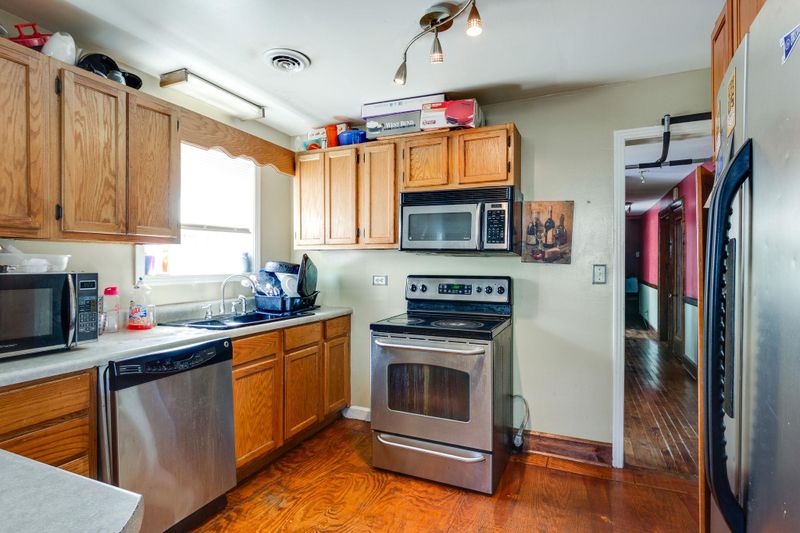 708 Yowell Ave, Madison, TN 37115