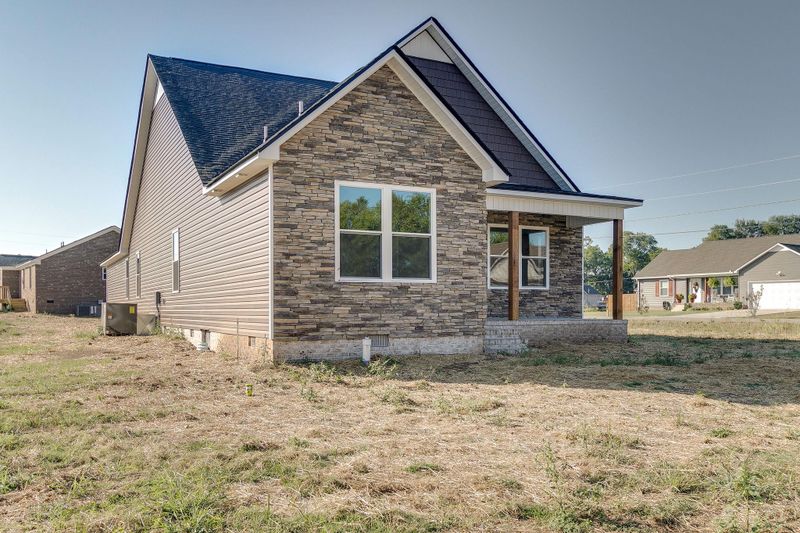 529 Brookside Dr, Mount Pleasant, TN 38474