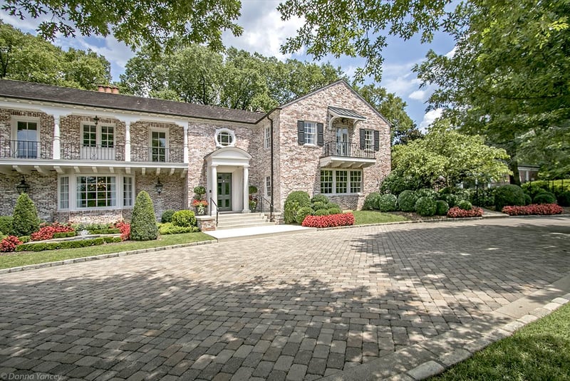874 S Curtiswood Ln, Nashville, TN 37204