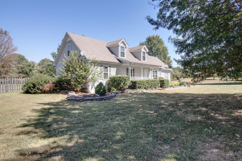 5364 Candy Cane Ct, Murfreesboro, TN 37129
