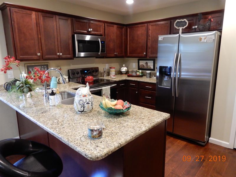 610 Murrell Rd, Dickson, TN 37055