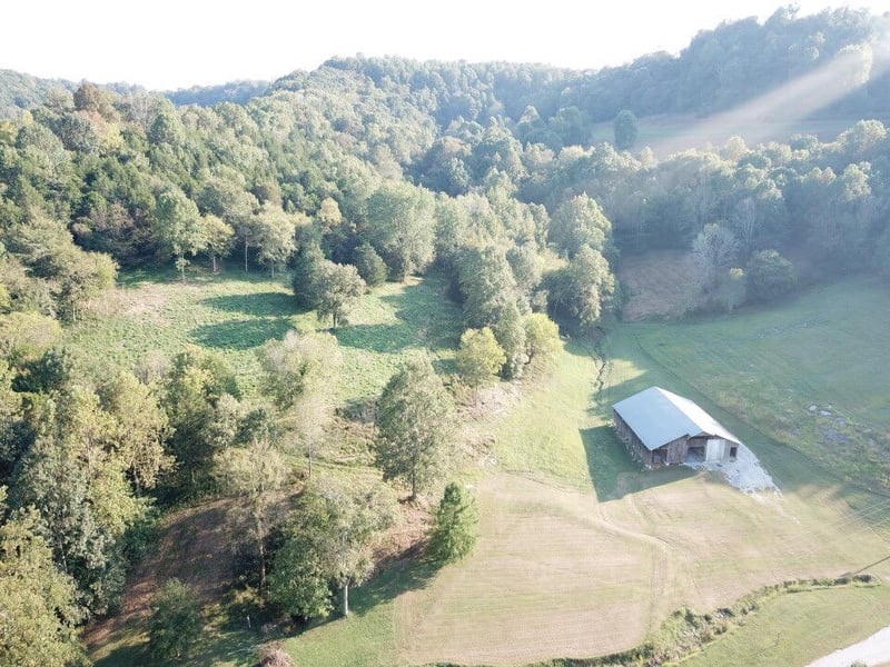 53 Vaden Ln, Elmwood, TN 38560