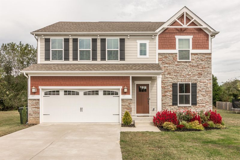 449 Goodman Dr, Gallatin, TN 37066