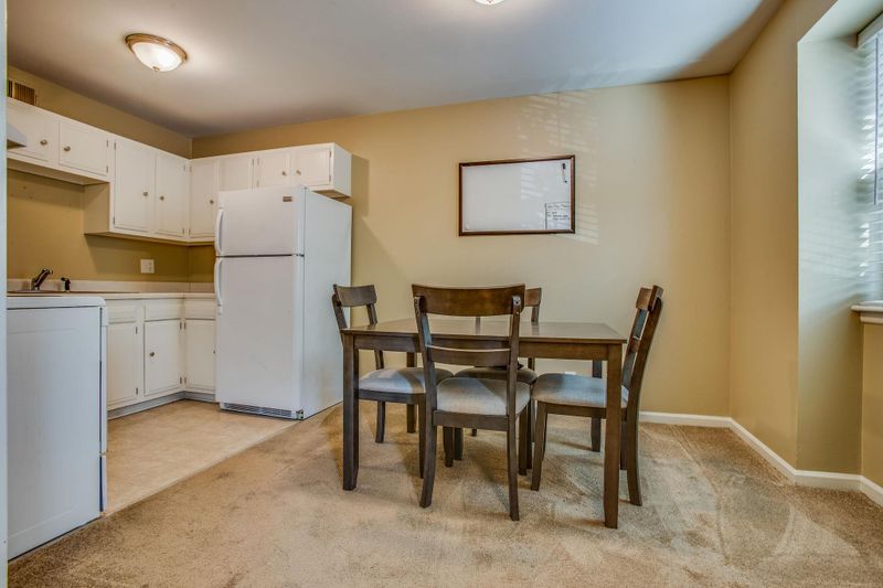1100 W Main St #A16, Franklin, TN 37064
