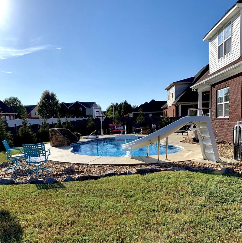 2727 Maylon Dr, Murfreesboro, TN 37128