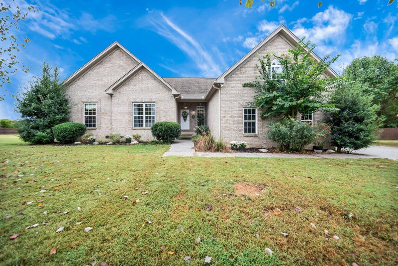 829 Tall Oak Trl, Mount Juliet, TN 37122