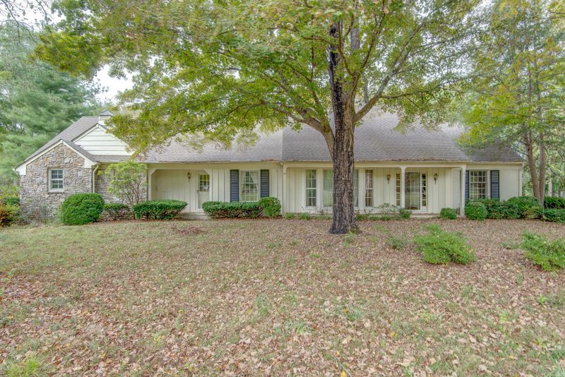 6421 Panorama Dr, Brentwood, TN 37027