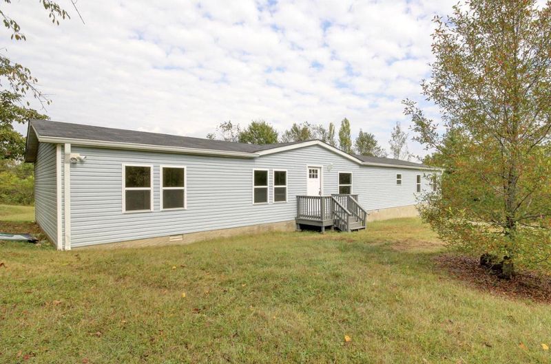 2038 Errel Dowlen Rd, Pleasant View, TN 37146