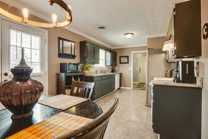 151 Ziffell Dr, Murfreesboro, TN 37128