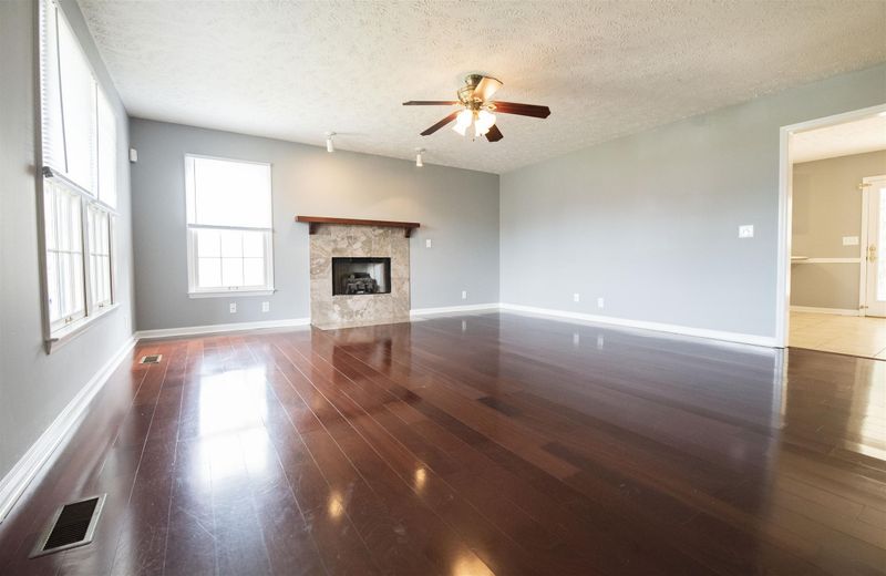 1315 D Ann Dr, Murfreesboro, TN 37129
