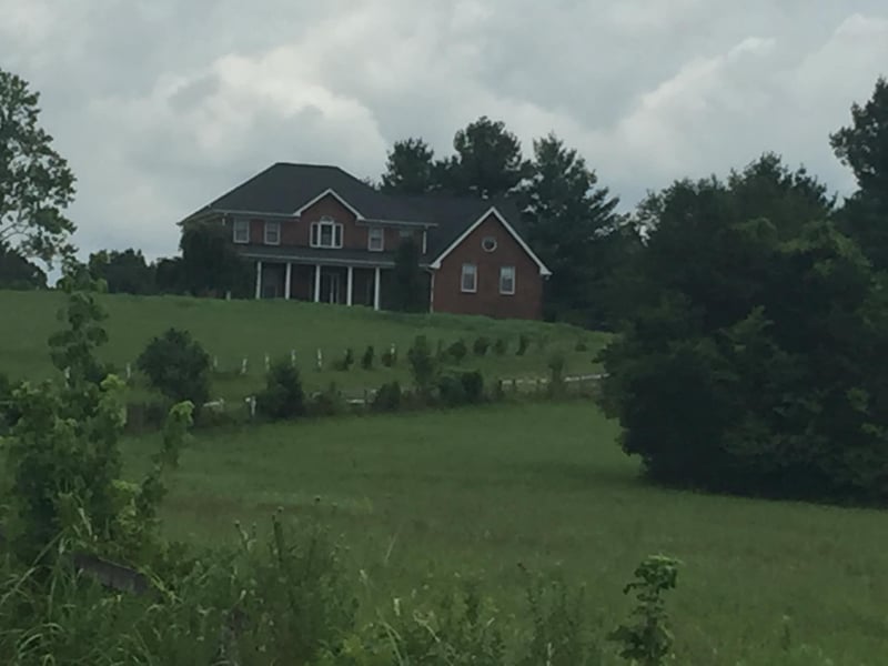 2580 25w Hwy, Cottontown, TN 37048