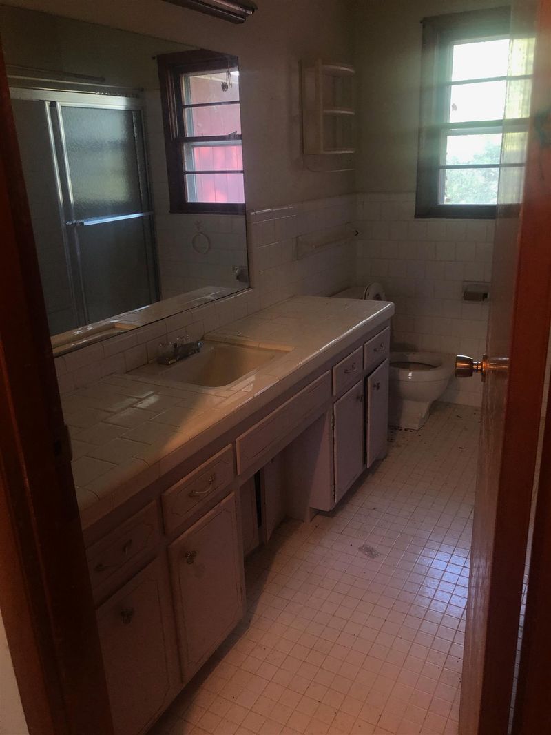 7470 Almaville Rd, Arrington, TN 37014