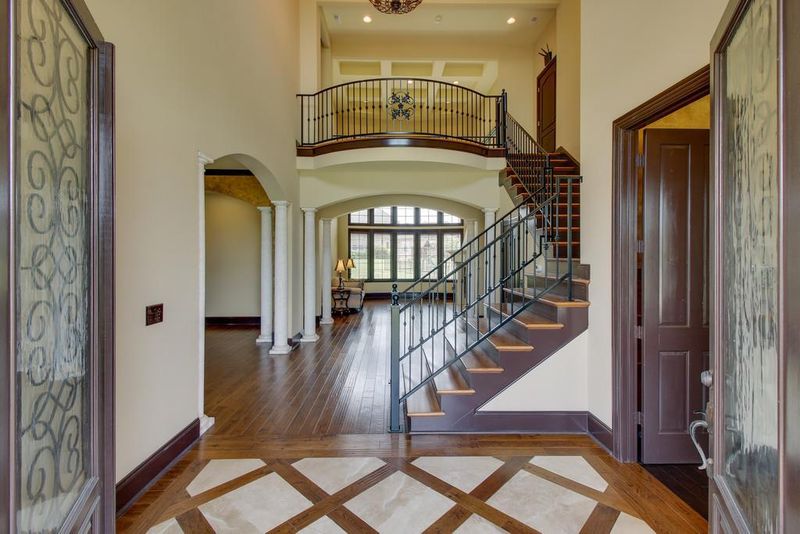 744 Stone Mill Cir, Murfreesboro, TN 37130
