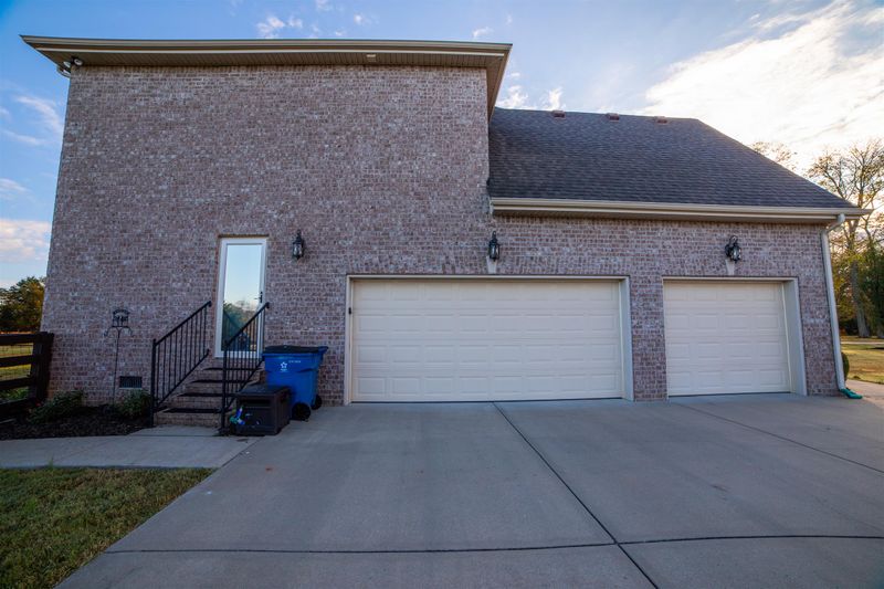 127 Hidden Cove Ct, Murfreesboro, TN 37128