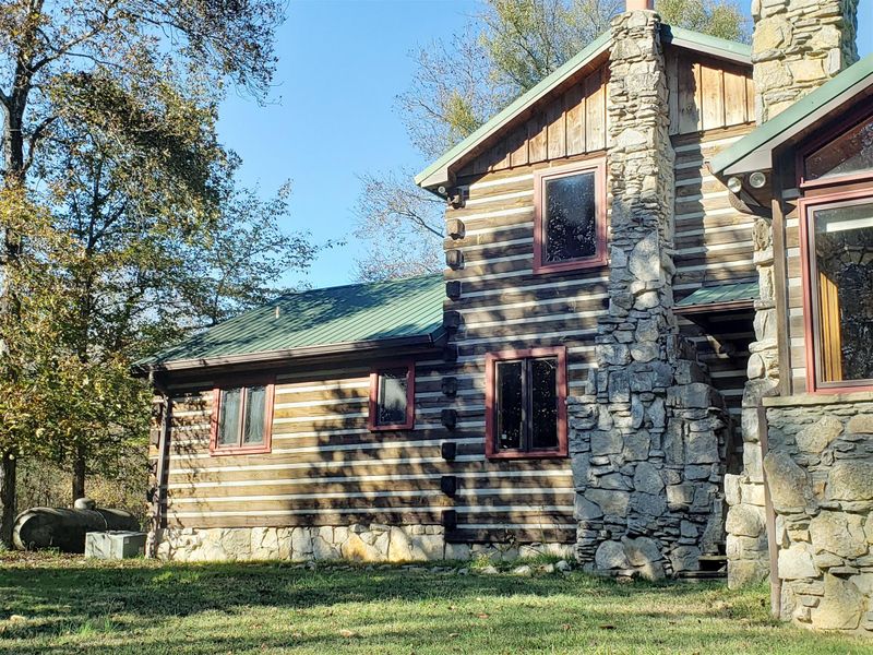 1422 Chandler Rd, Mount Juliet, TN 37122