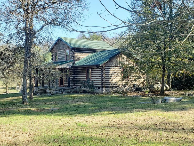 1422 Chandler Rd, Mount Juliet, TN 37122