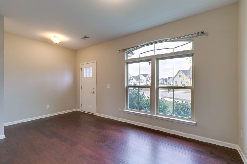 442 Heroit Dr, Spring Hill, TN 37174