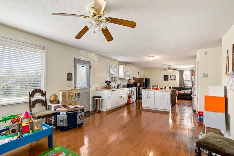 3908 Hydesdale Ln, Nashville, TN 37218