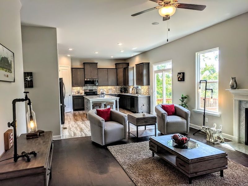 2509 Blackpool Ct, Nashville, TN 37211