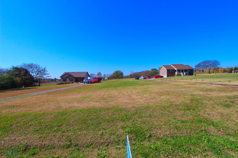 5 Highway 231 S, Bethpage, TN 37022