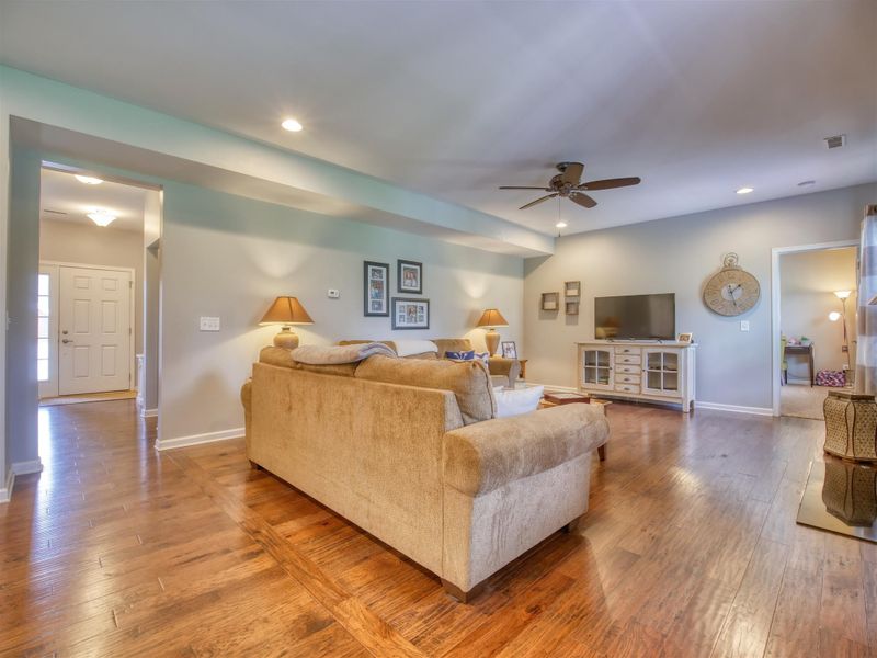 308 Cobblestone Lndg, Mount Juliet, TN 37122