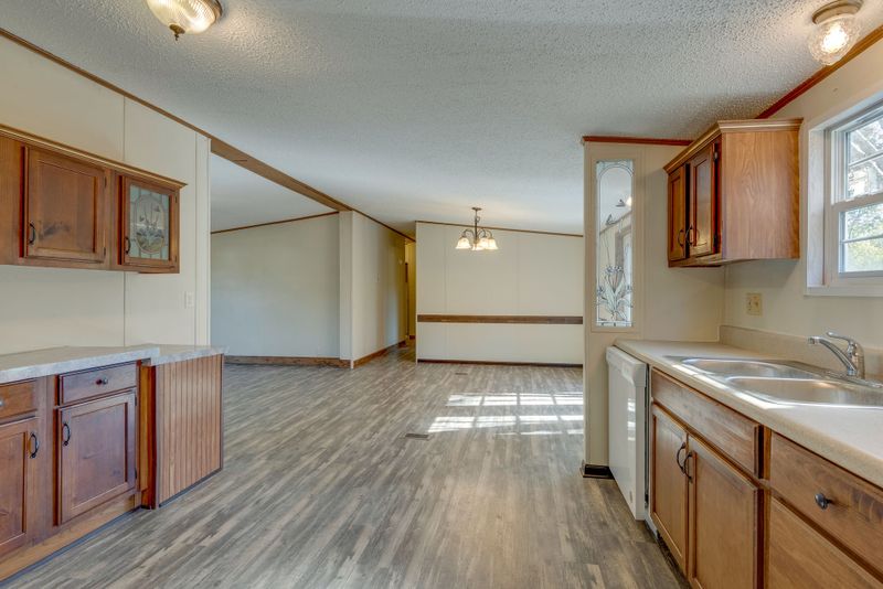 236 Hillcrest Rd, Kingston Springs, TN 37082