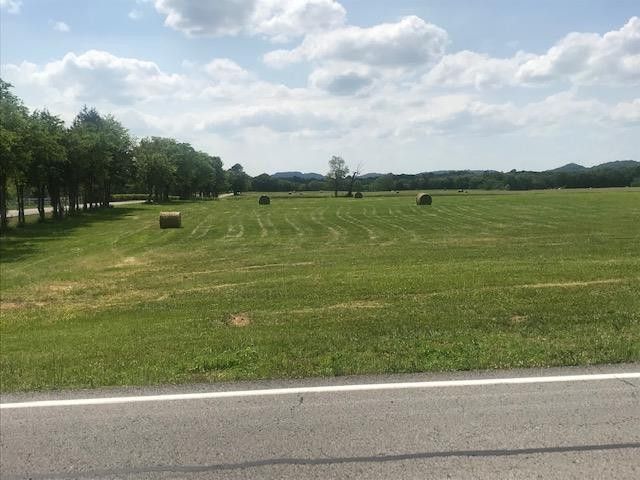 9 Chapel Hill Pike, Eagleville, TN 37060