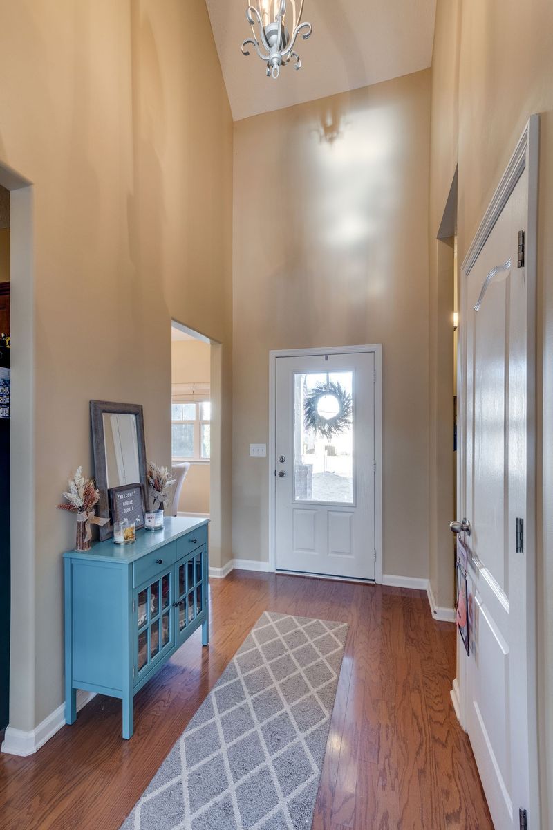 1447 Bern Dr, Spring Hill, TN 37174