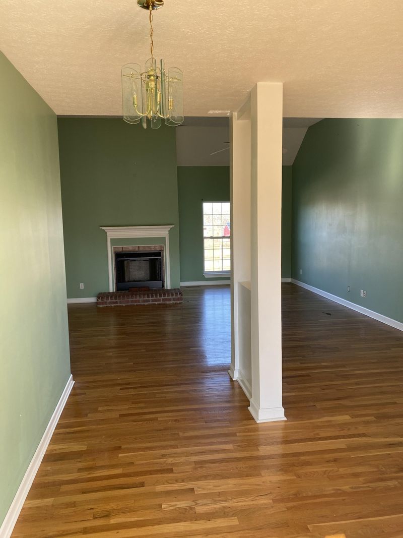 1711 Arrow Head Dr, Lebanon, TN 37087