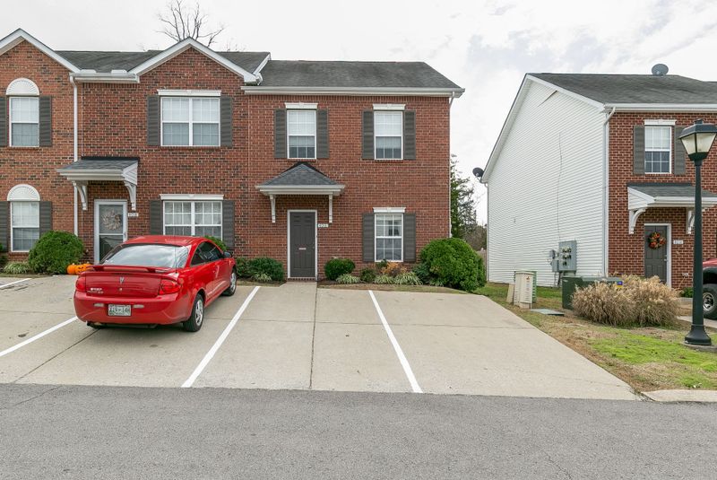 4016 Clinton Ln, Spring Hill, TN 37174