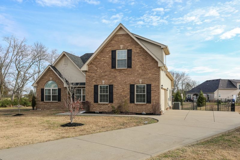 4207 Zephyr Ct, Murfreesboro, TN 37128