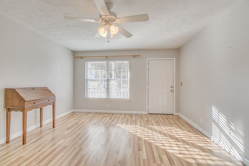 2440 Tinnell Ct, Murfreesboro, TN 37129