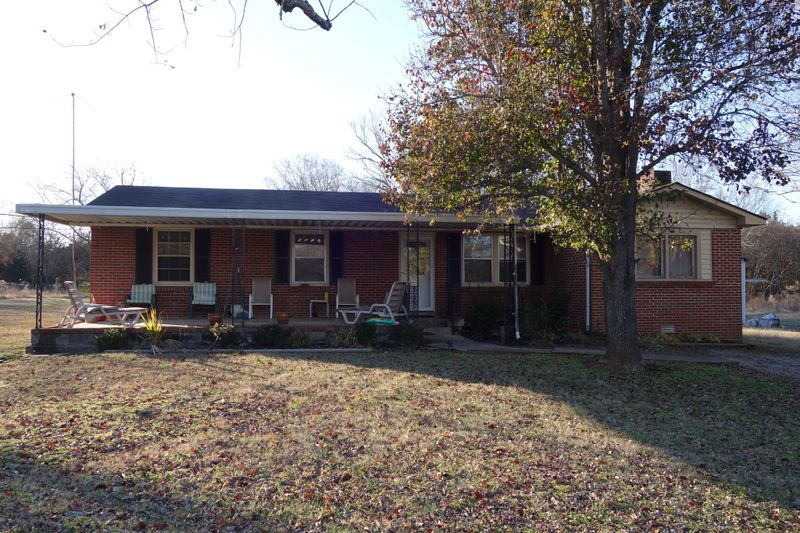 718 Double Springs Rd, Murfreesboro, TN 37127
