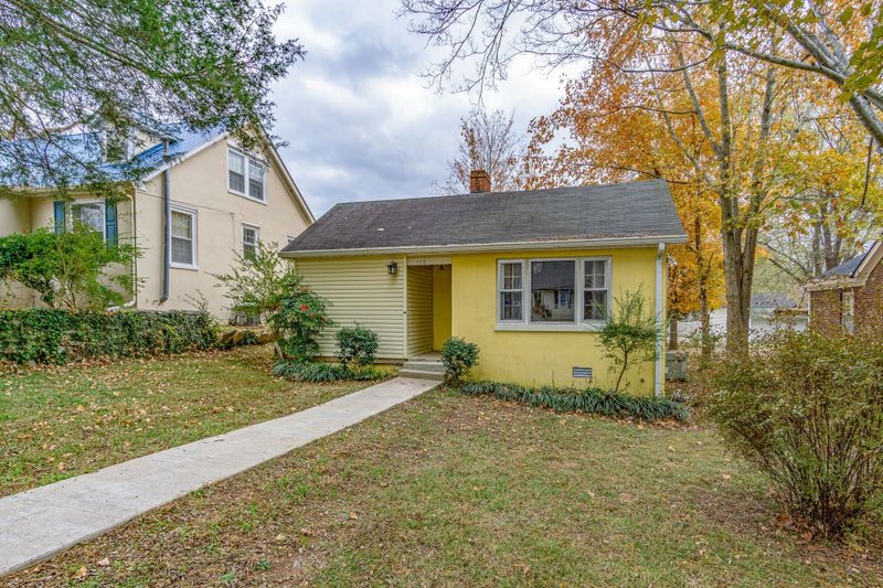 110 4th Ave, Columbia, TN 38401