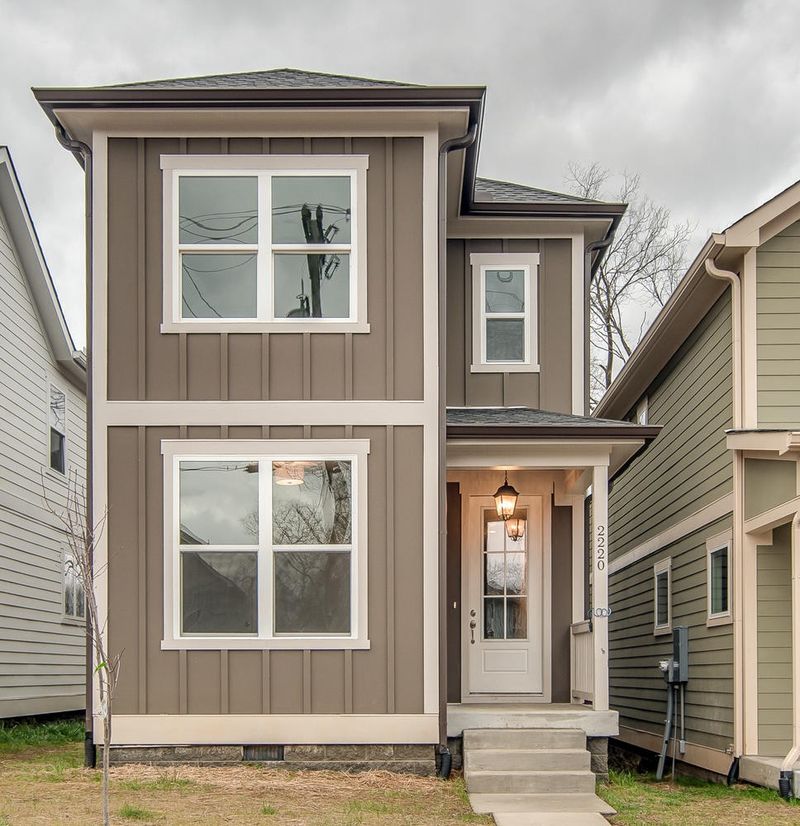 2220 24th Ave N, Nashville, TN 37208
