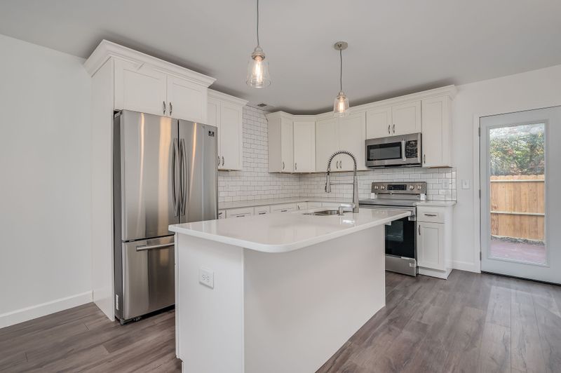 1036 Silver Point Dr, Murfreesboro, TN 37130