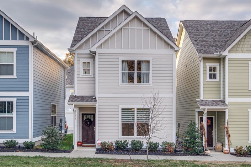 1315 Sula Dr, Hermitage, TN 37076