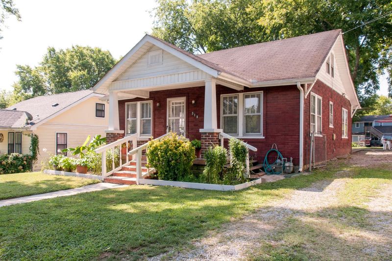 318 Pullen Ave, Nashville, TN 37207