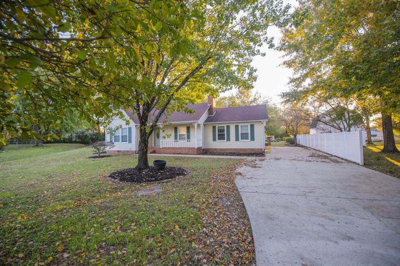 3155 Cross Creek Ct, Murfreesboro, TN 37129