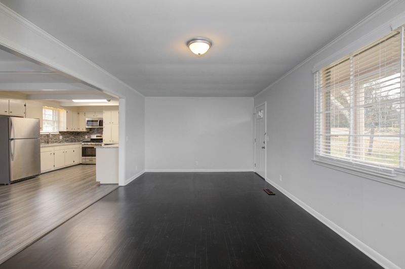135 Elnora Dr, Hendersonville, TN 37075