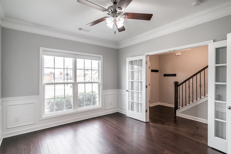 77 Nokes Dr, Hendersonville, TN 37075