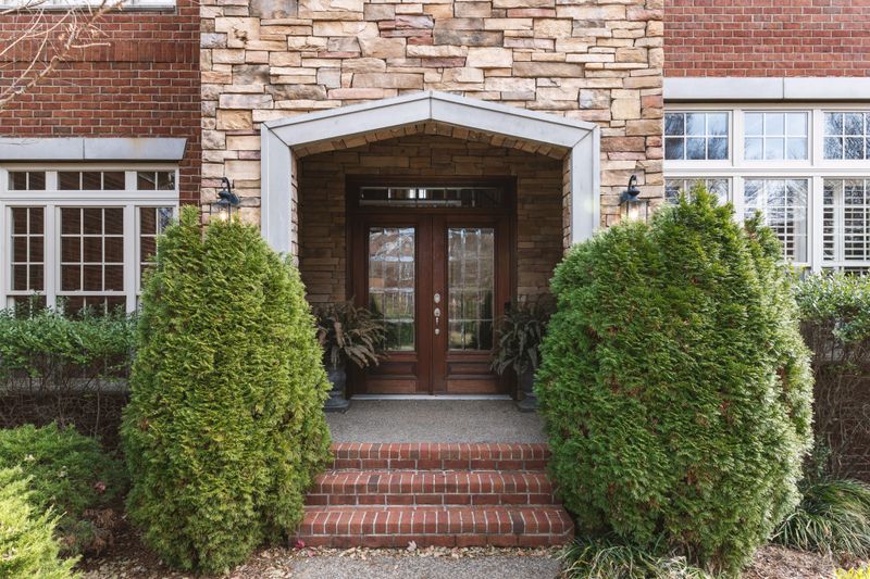 1702 Tensaw Cir, Franklin, TN 37067