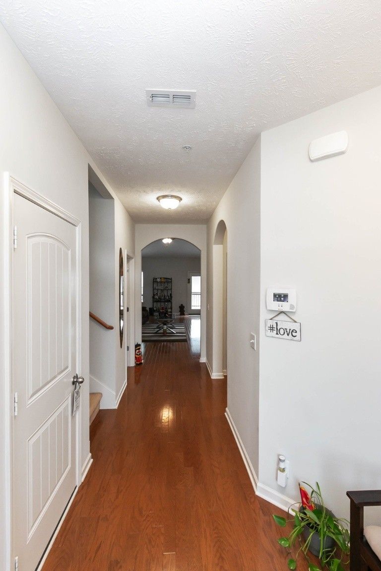 822 Silverhill Dr, Murfreesboro, TN 37129