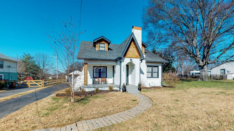3234 Lakeshore Dr, Old Hickory, TN 37138