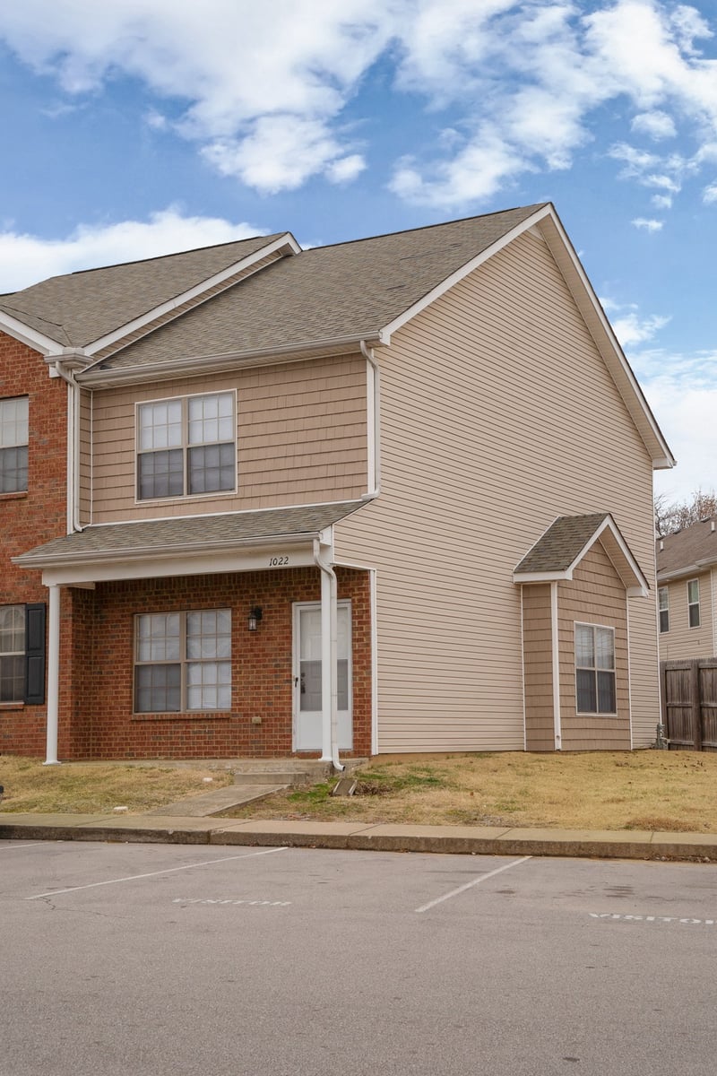 1022 Capital Funds Ct, Nashville, TN 37217